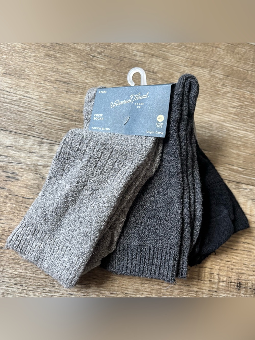 Universal Thread 3Pack Women Crew socks ribbed cotton blend Assorted size 4-10